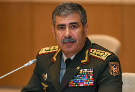 Закир Гасанов поздравил личный состав Азербайджанской армии