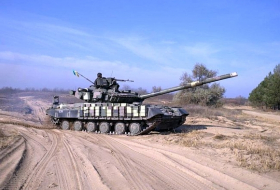 Германия признала трудности с поставками танков Украине