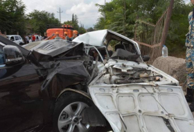 Автомобиль, управляемый российским миротворцем, на дороге Ханкенди-Аскеран столкнулся с ВАЗ-2107, погибли 4 человека