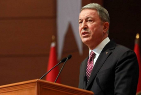 Хулуси Акар: Турция удовлетворяет оборонные потребности Азербайджана