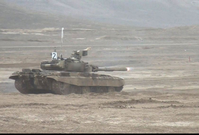 В Сухопутных войсках Азербайджана проводятся состязания на звание «Лучшая танковая рота» - Видео