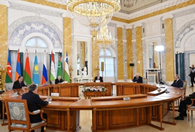 В Санкт-Петербурге началась неформальная встреча лидеров СНГ