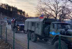 По дороге Ханкенди-Лачын в очередной раз беспрепятственно проехали автомобили снабжения российских миротворцев