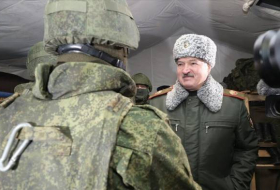 Лукашенко посетил российских военных в Беларуси