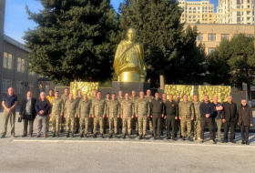 Британские специалисты обучают офицеров Азербайджанской армии