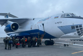 Азербайджан направил в Турцию еще два самолета с медикаментами и медперсоналом из 34 человек
