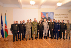 Слушателям учебного курса НАТО вручены сертификаты