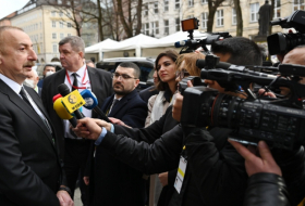 Ильхам Алиев дал интервью в Мюнхене азербайджанским телеканалам
