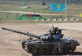 В Казахстане опровергли отправку военной техники в Украину