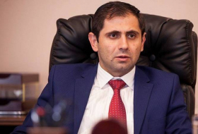 Министр обороны Армении не собирается подавать в отставку
