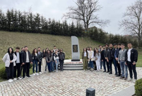 Иностранные студенты посетили Губинский мемориальный комплекс геноцида