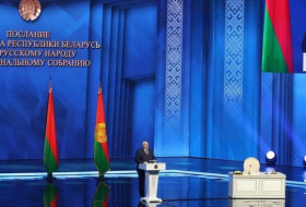 Лукашенко предложил объявить перемирие в Украине