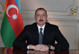 Ильхам Алиев поздравил Президента Греции