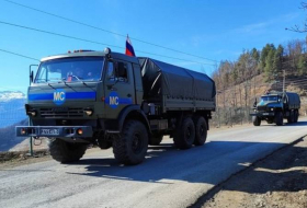 По дороге Ханкенди-Лачын беспрепятственно проехали автомобили российских миротворцев