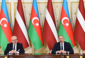 Ильхам Алиев: Надеемся, что Армения позитивно отреагирует на наши замечания по предложению мирного соглашения