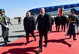 Президент Азербайджана прибыл с официальным визитом в Казахстан