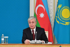 Токаев: Казахстан выступает за скорейшее заключение мирного договора между Баку и Ереваном