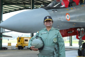 Президент Индии совершила полет на истребителе