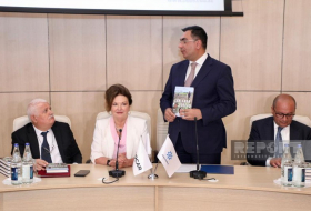 В Баку состоялась презентация книги, посвященной минной опасности