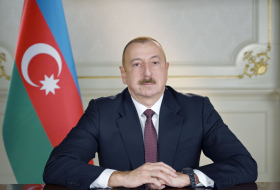 Ильхам Алиев принял Председателя Арабского парламента