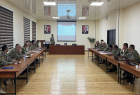 В Aзербайджанской армии состоялась встреча со специалистами НАТО - Фото