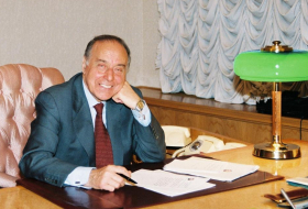 Отмечается 100-летие со дня рождения общенационального лидера Гейдара Алиева