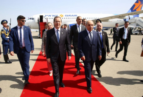 Президент Израиля Ицхак Герцог прибыл с официальным визитом в Азербайджан