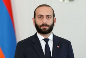 МИД Армении распространил заявление о переговорах Мирзояна и Джейхуна Байрамова