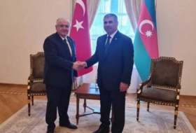 Закир Гасанов встретился с новым министром обороны Турции