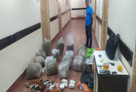 В результате совместной операции МВД и ГПС пресечена контрабанда 102 кг наркотиков из Ирана