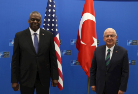 Состоялся телефонный разговор министров обороны Турции и США