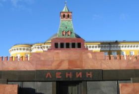 В России у мавзолея Ленина задержали мужчину с коктейлем Молотова