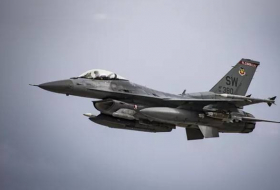 Дания начала обучать украинских пилотов полетам на истребителях F-16