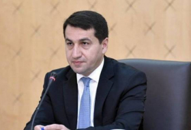Хикмет Гаджиев: Баку рассматривает возможную амнистию для карабахских боевиков