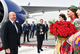 Президент Азербайджана прибыл с визитом в Таджикистан