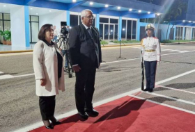 Сахиба Гафарова находится с визитом на Кубе