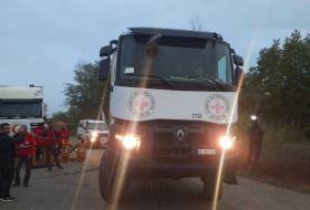 Автомобили МККК с продовольственным грузом беспрепятственно проехали по дороге Агдам-Ханкенди