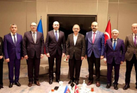Азербайджан и Турция обсудили вопросы, связанные со строительством домов в Кахраманмараше