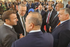 Азербайджан не желает видеть Францию за столом переговоров в качестве посредника
