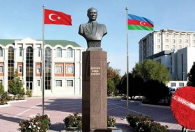 ​​​​​​​В Генконсульстве Турции в Гяндже почтили память Ататюрка
