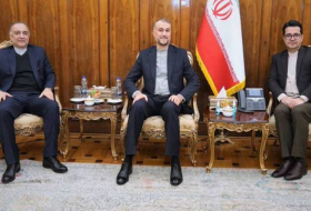 Министр иностранных дел Ирана встретился с послами своей страны в Азербайджане и Армении