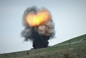 В Гедабеке при пожаре на границе с Арменией взорвалась мина
