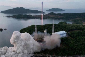 В Японии сообщили о запуске Северной Кореей ракеты со спутником