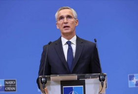 Генсек НАТО посетит Косово и Сербию