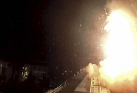 ВМС Великобритании сообщили о взрыве на борту судна у берегов Йемена