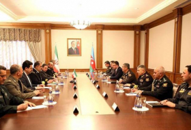 ​​​​​​​Командующий ВМС Ирана поздравил Азербайджан с восстановлением суверенитета