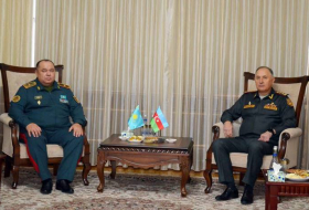 Обсуждены вопросы военного сотрудничества между Азербайджаном и Казахстаном