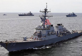 Пентагон заявил о сотне атак хуситов на суда в Красном море