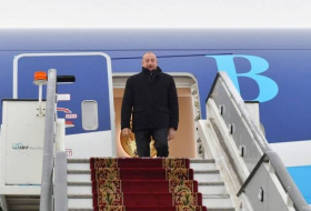 Президент Ильхам Алиев прибыл с рабочим визитом в Санкт-Петербург - Фото