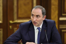 В Армении освобожден от должности министр, не поддерживавший прекращение вещания российских телеканалов в стране